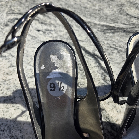 Nine West Tabitha Patent Leather Pump With Rhinestone Heel Sz 9.5 Like New Black - Picture 4 of 12